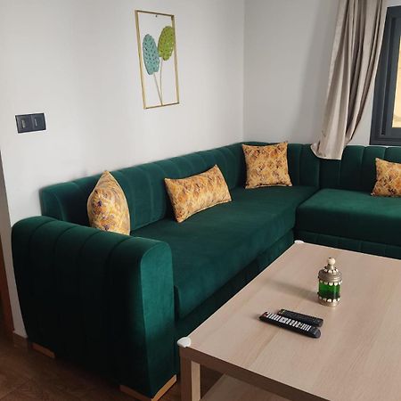 Appartement En M'Diq Centre Ville Pres De La Plage Екстериор снимка