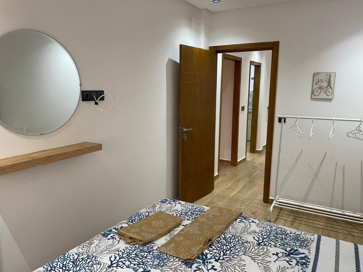 Appartement En M'Diq Centre Ville Pres De La Plage Екстериор снимка