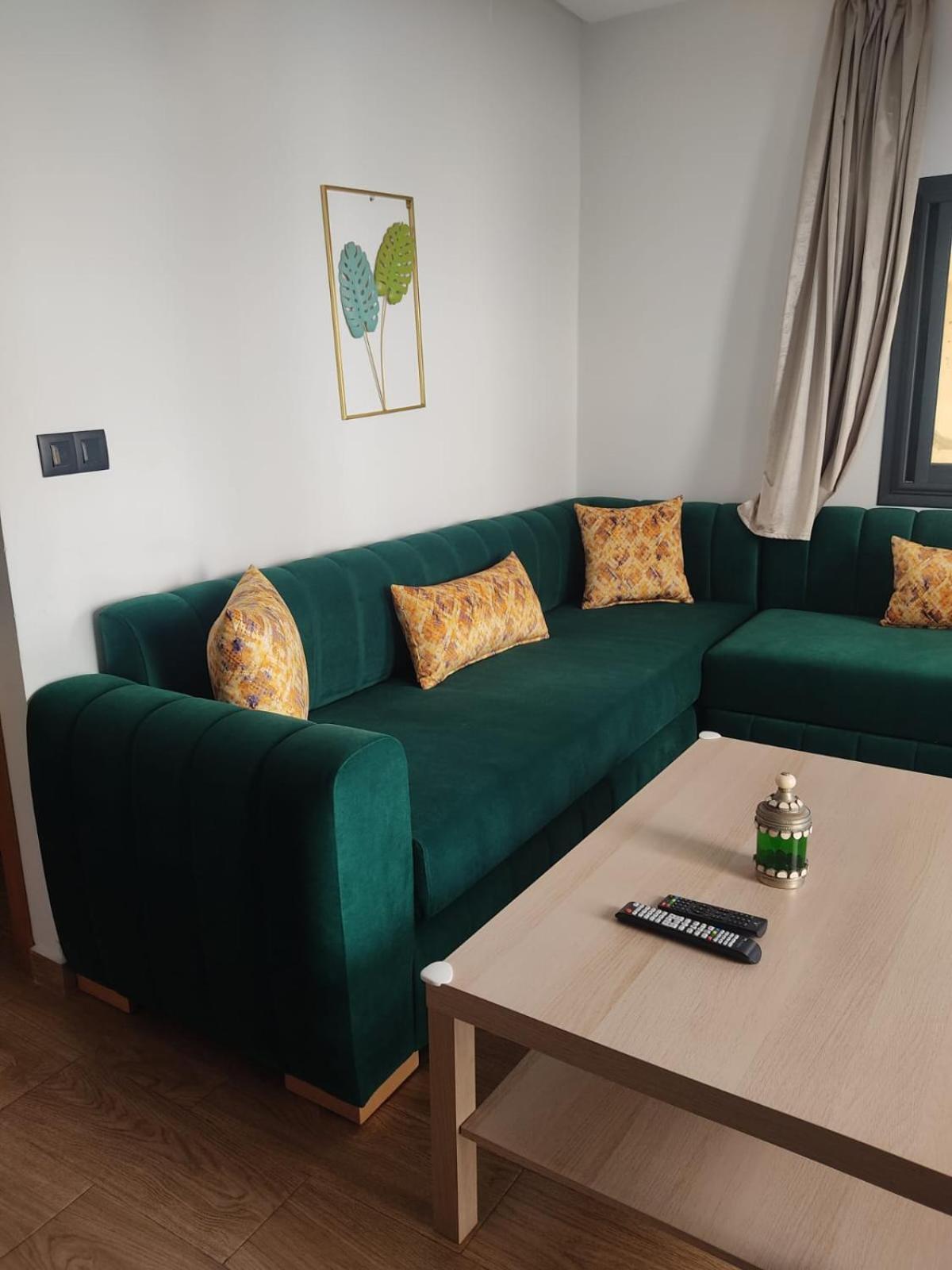 Appartement En M'Diq Centre Ville Pres De La Plage Екстериор снимка